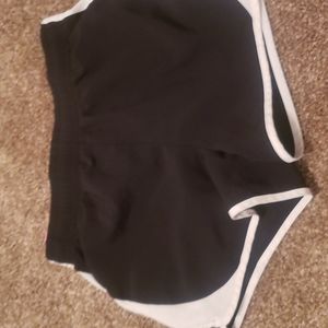 Black and white shorts size 7/8 in kids